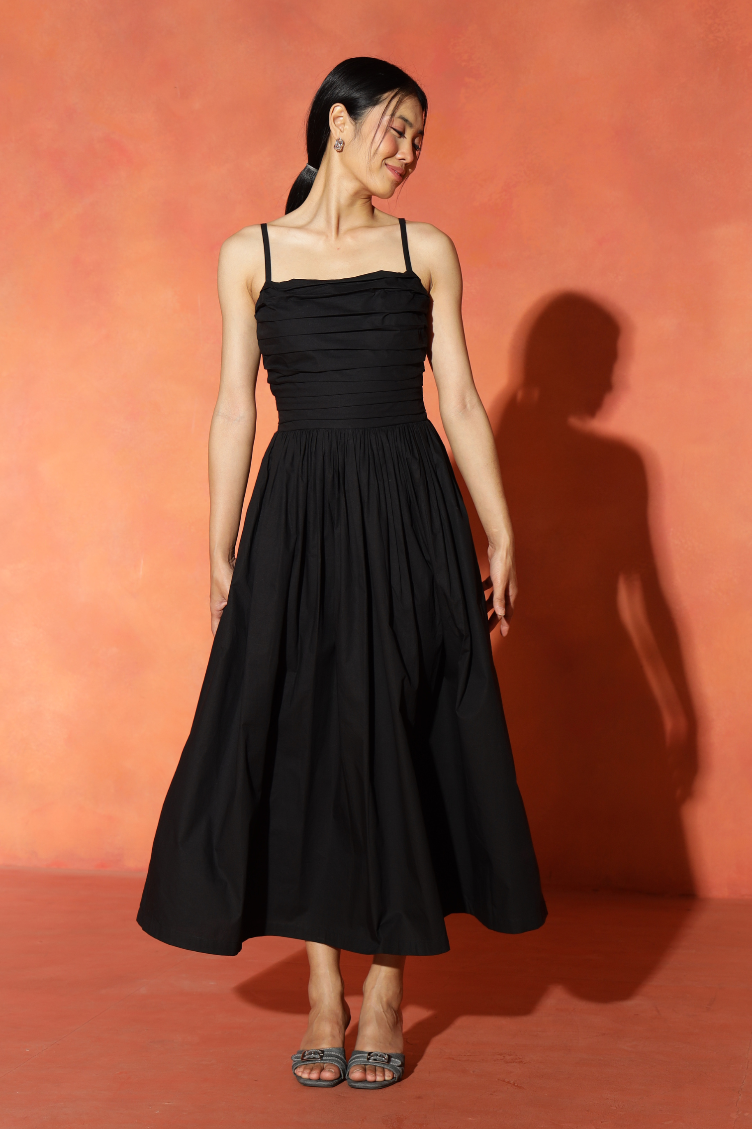Emely Pocket Dress : Black