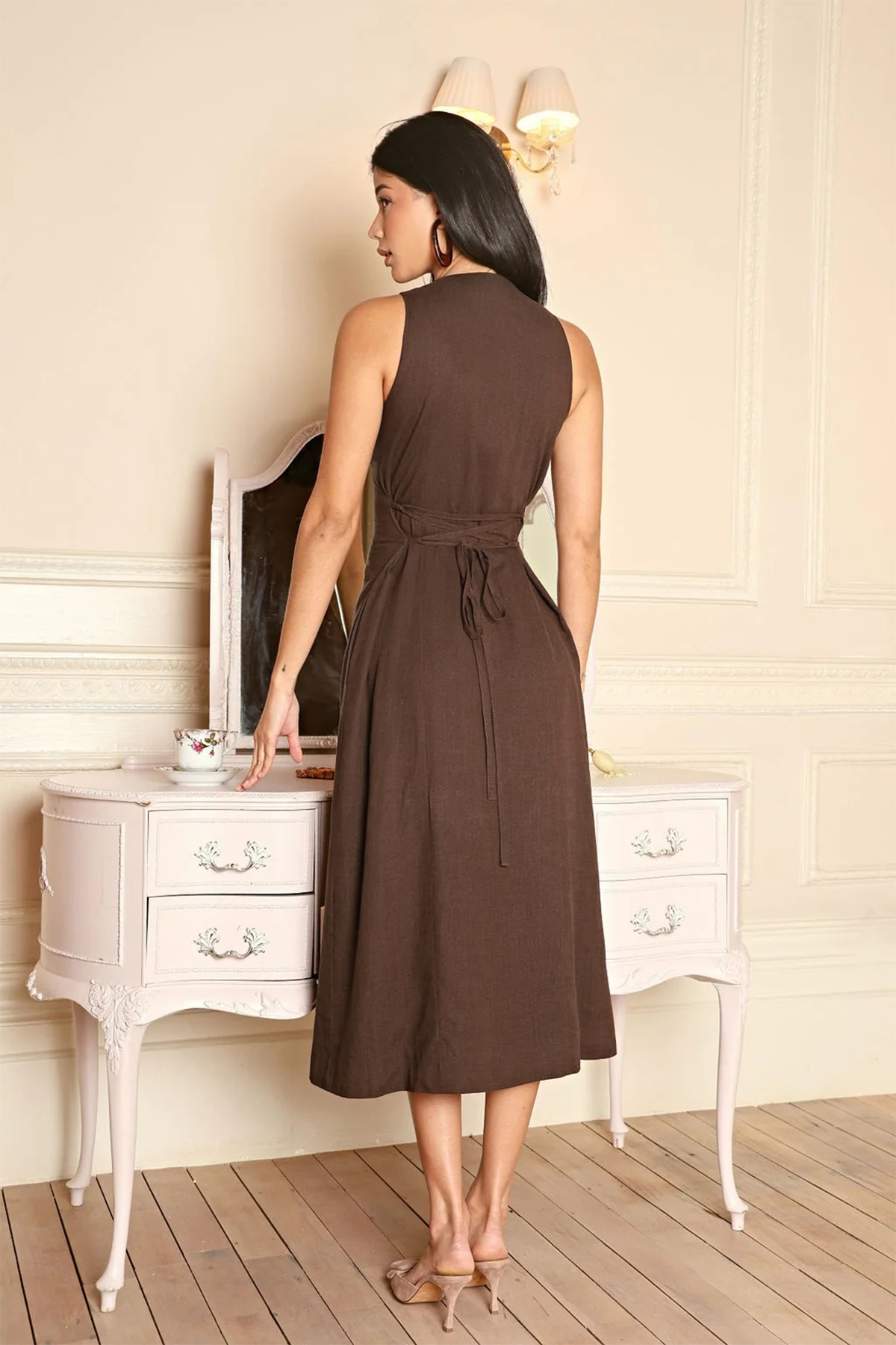 Jeany Shirt Dress : Brown